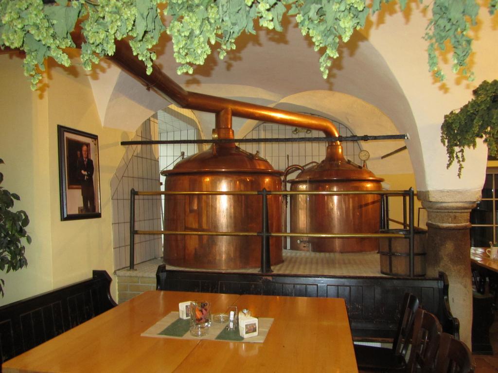 Schlossbrauerei Weinberg - Erste Ooe. Gasthausbrauerei Hotell Kefermarkt Exteriör bild