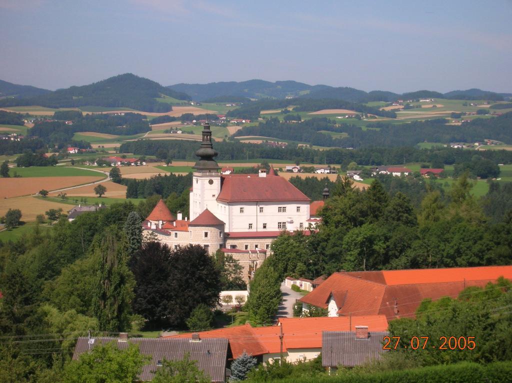 Schlossbrauerei Weinberg - Erste Ooe. Gasthausbrauerei Hotell Kefermarkt Exteriör bild